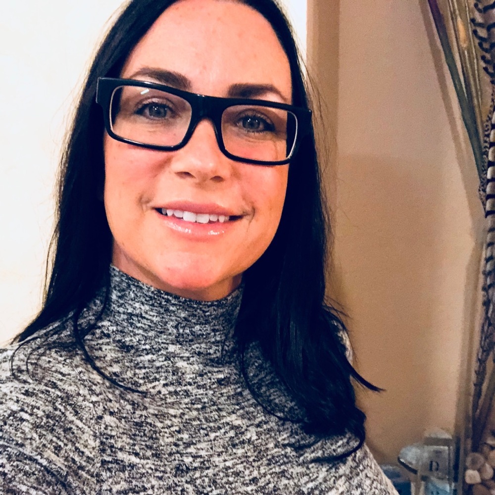 Meet your Posher, Renee